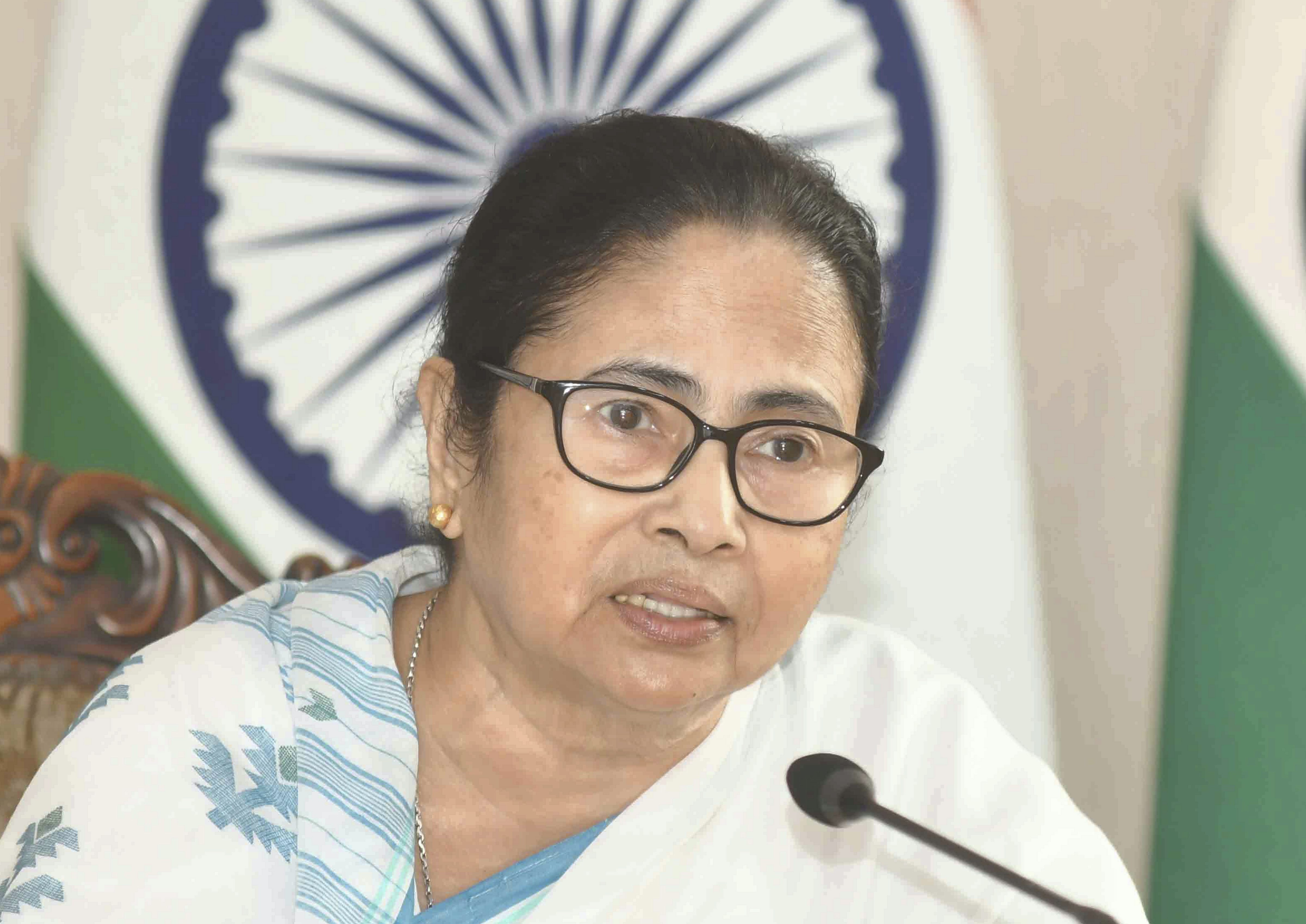 https://salarnews.in/public/uploads/images/newsimages/maannewsimage13032024_160526_Mamata Banerjee1.jpg